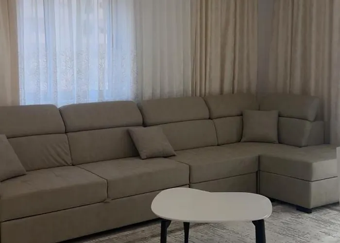 Casadasogno R&a Daire Avlonya